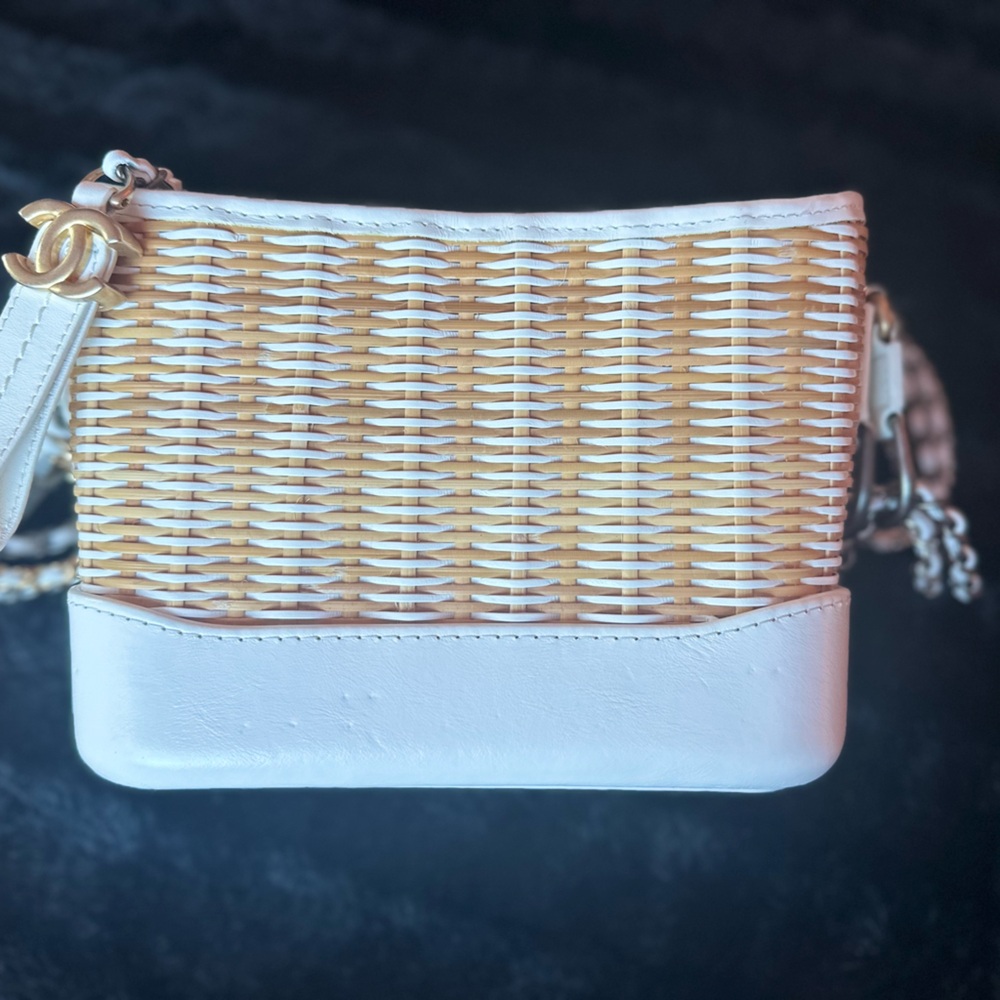 Channel small Rattan Gabrielle Hobo 2020 collection - Picture 15 of 15